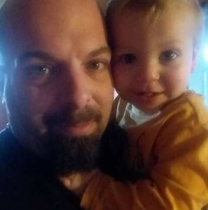 Meet your Posher, Adam